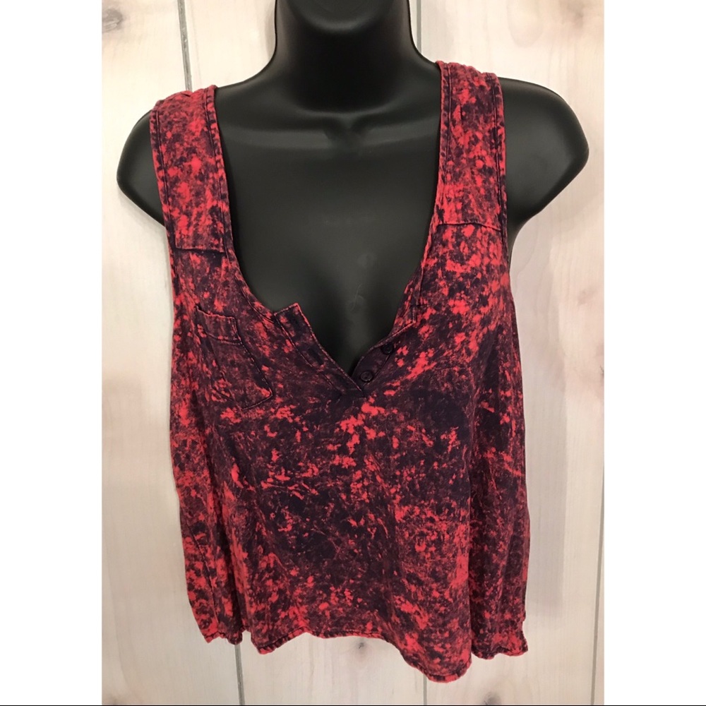 Red crop top
